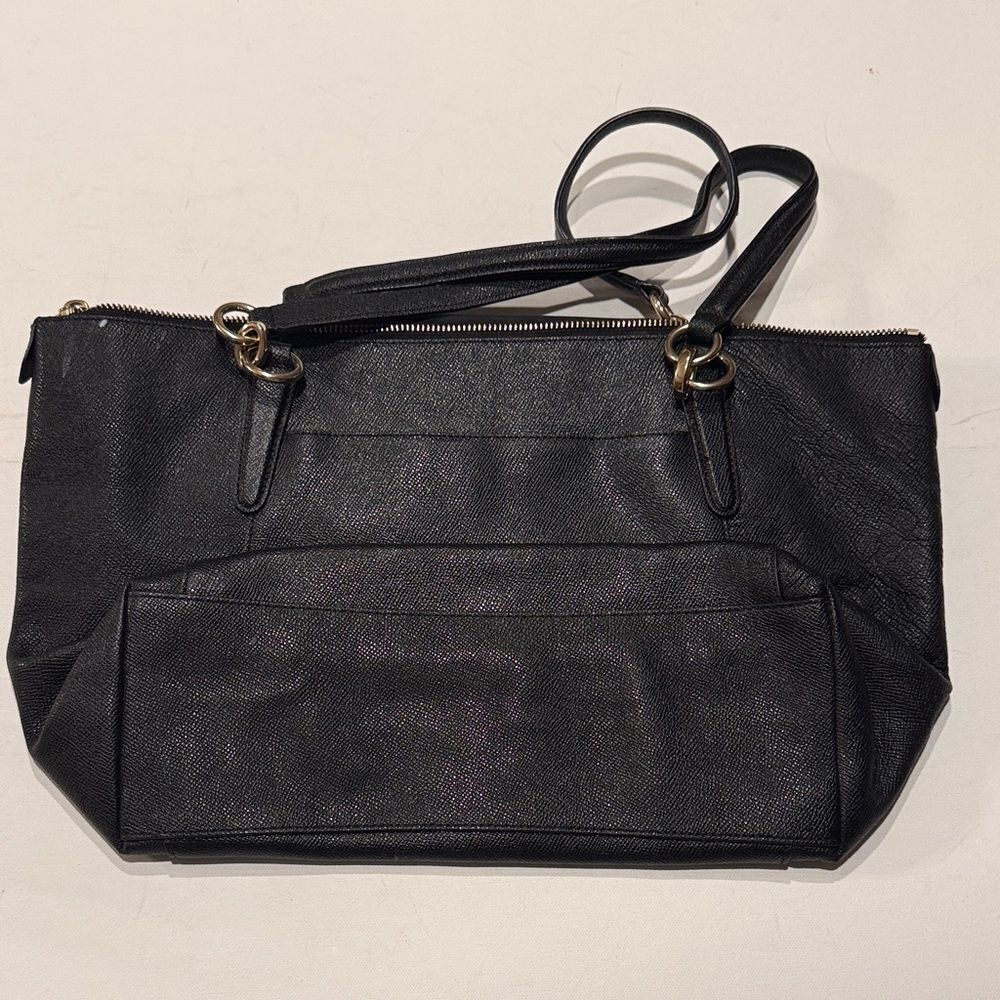 Coach Black Shoulder Bag - Picture 2 of 5